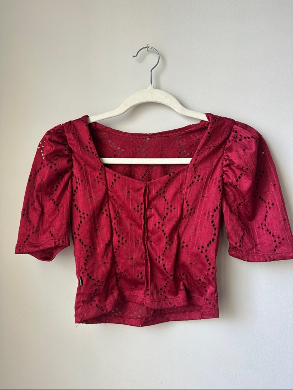 Women’s Eyelet Puff Sleeve Top - Red